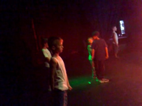 Hip-Hop Break-Dance Spectacle Enfants de fin d'année Avec Boy-Nanou !