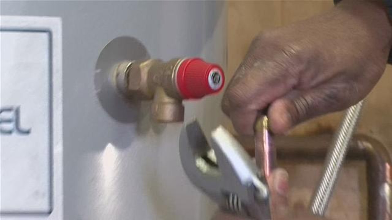 How To Repair A Broken Water Heater