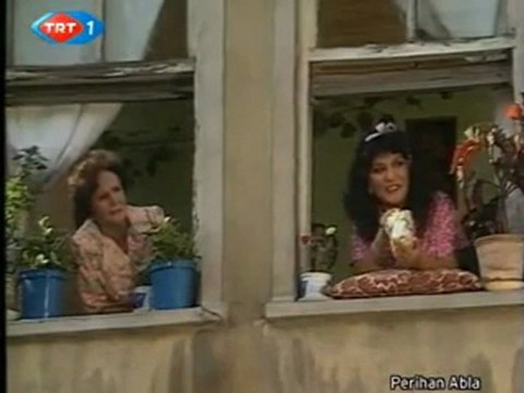 Erkin Koray öyle bir geçer zamanki perihan abla dizisinden hazırlayan serbülent öztürk