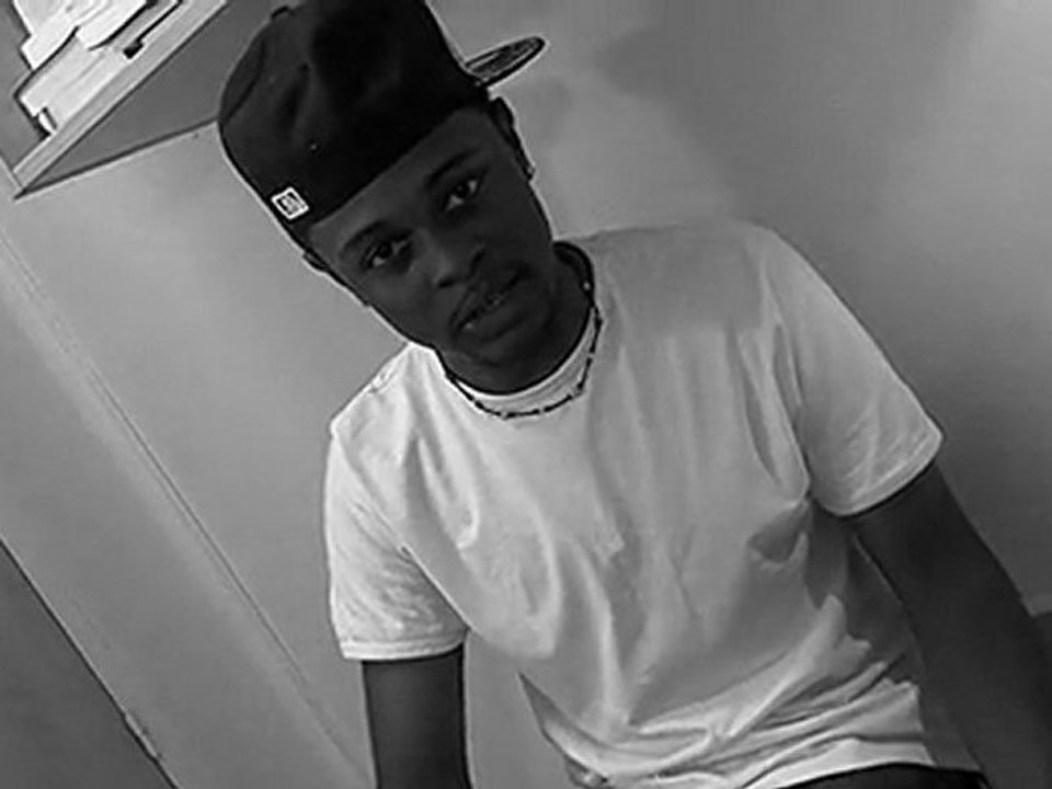 Slone - Old school monochrome ( Extrait de Bank a réfleksyon ) HD