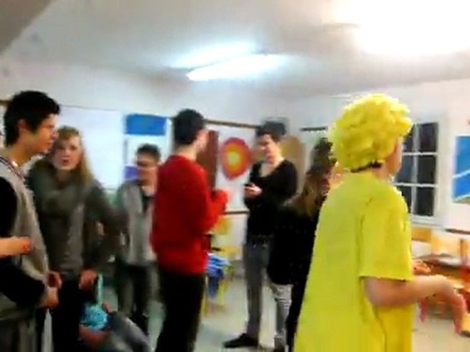 BAFA-eedf- Eh j'suis tout foufou - team peace