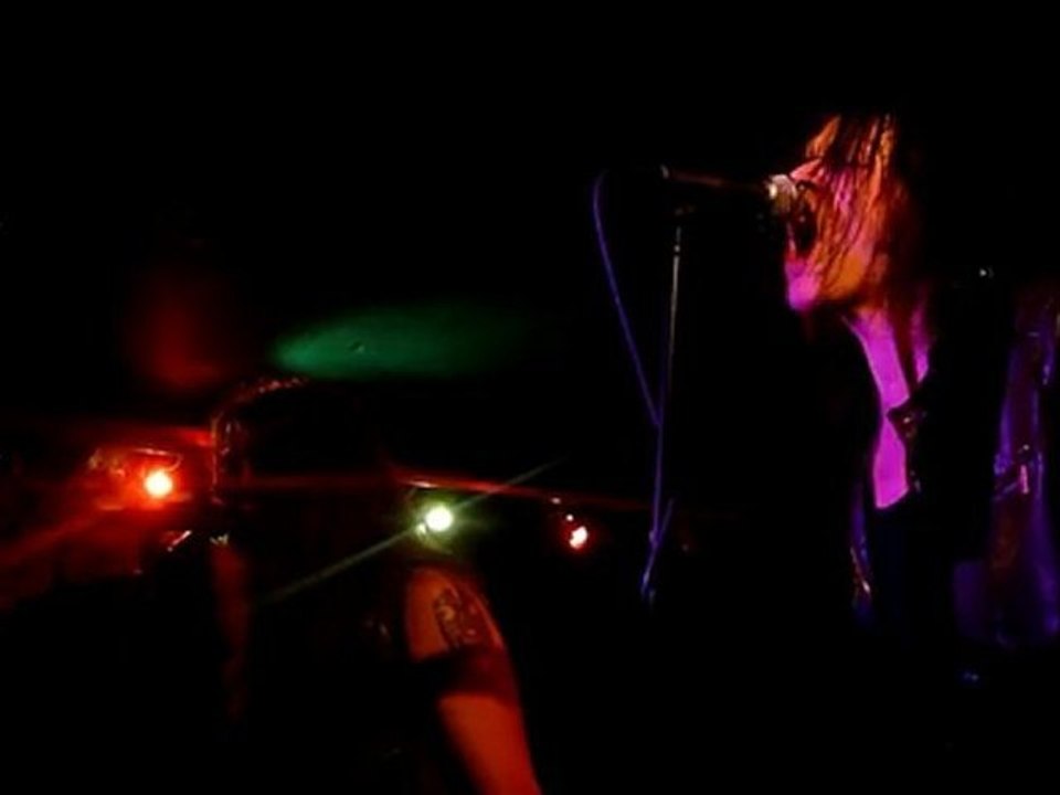 Bonafide - "Fill Your Head With Rock (live)"