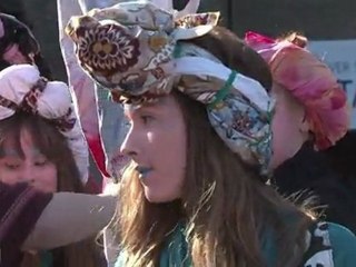 Las mujeres se hacen oír en su día