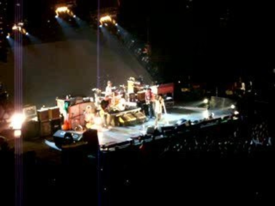 Pearl Jam - Bercy - Do the evolution
