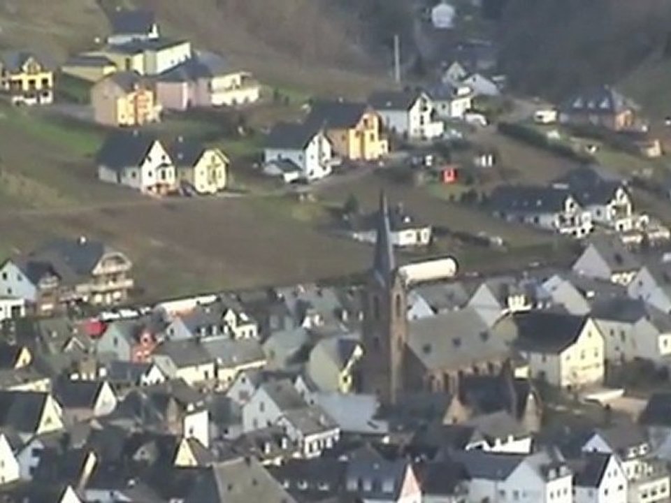BR185 und BR143 beim Petersberg Tunnel Neef a.d. Mosel