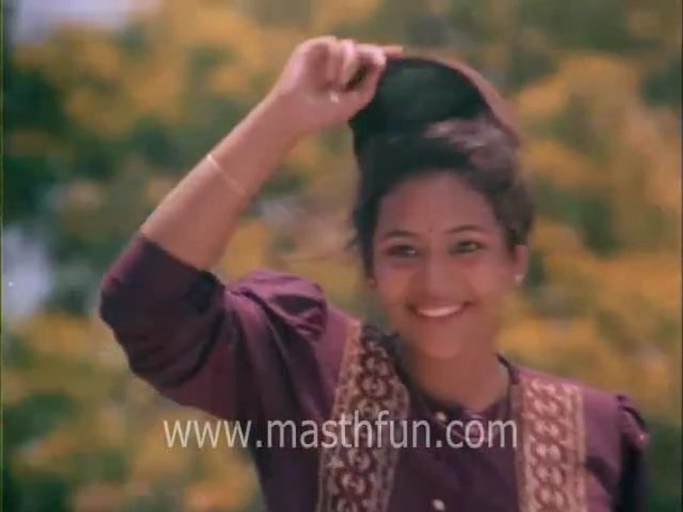 Nee Paathi Naan Paathi Kanne HQ...PAKEE Creation