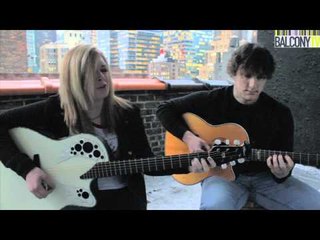 JUNE DIVIDED (BalconyTV)