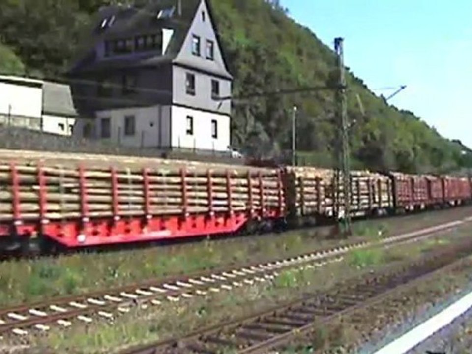 Raddampfer Goethe, BR155, BR185, BR145, BR143 bei Assmannshausen am Rhein