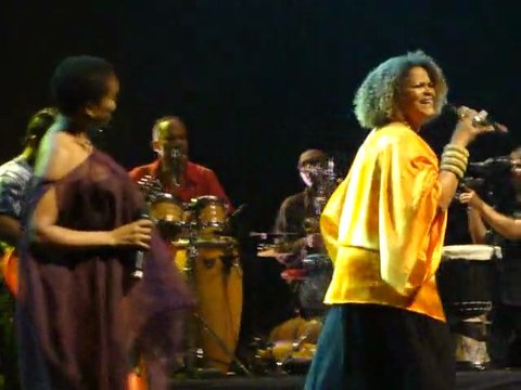 Jocelyne Beroard et Emeline Michel le 08 mars 2012 - Sa ki tala