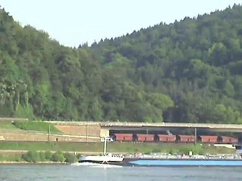 BR151 Doppeltraktion, BR101, 2x BR146, 2x BR460, ICE-T südwärtiges Ortsende Remagen