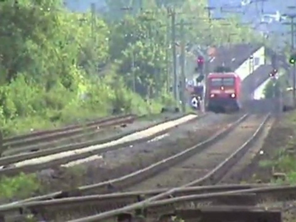 ERS BR189, SNCF Prima, 2x BR185, BR143 zwischen Unkel und Rheinbreitbach