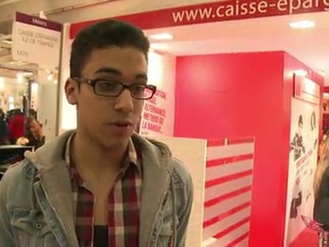 bain de jouvence pour François Bayrou au salon de l'Etudiant