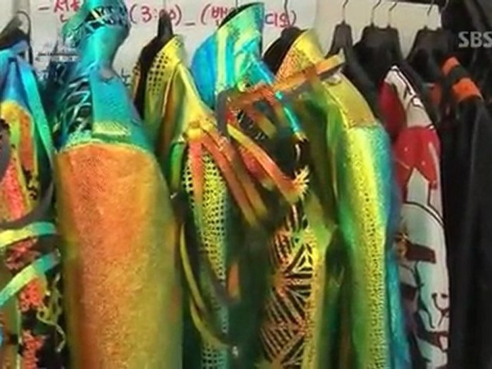 opening sbs alive bigbang 12-03-09