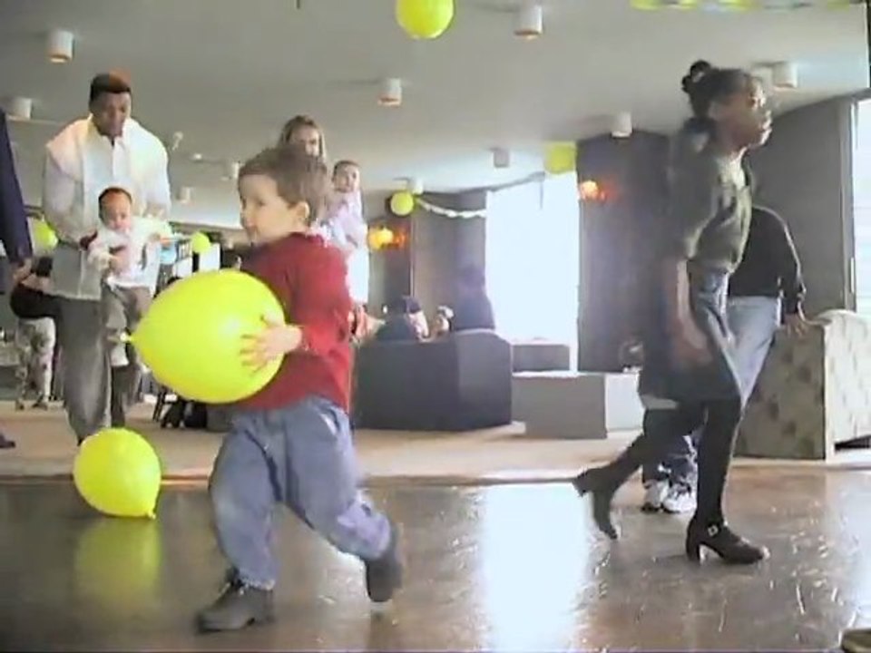 Children & Balloons