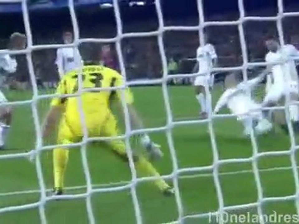 Messi Record breaking 5 goals in Champions League - SportsUnplug.com