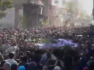 Video captures explosion at a Homs mosque