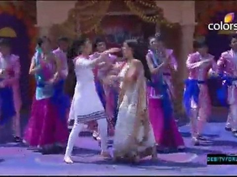 Rang De Colors Holi Special (2012) 720p - 10th March 2012 Video Watch Online HD - Part1