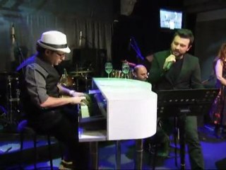 ALPAY ÜNYAYLAR JAZZ TURCA  GÖKHAN TEPE ZÜLFÜ SİYAHIM