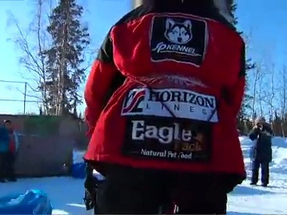 Iditarod 2012-Aliy-Into-Galena-Forum Chiens de traineau