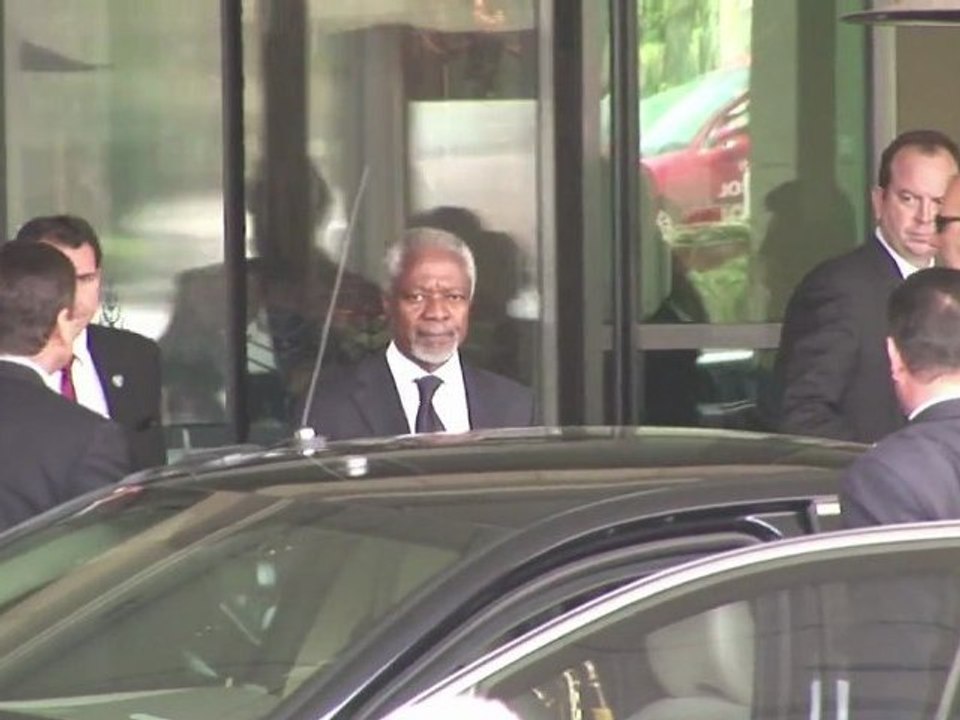 Bashar al Asad recibe a Kofi Annan