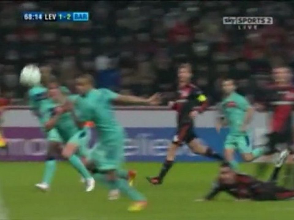 Victor Valdes vs Bayer Leverkusen 2012 best saves