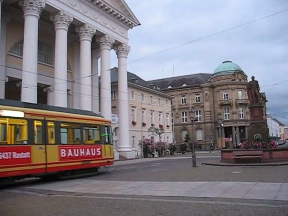 Karlsruhe, Allemagne : tramway