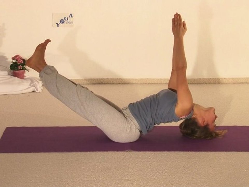 Matsyasana - Yoga Fish Pose: Basic and Advanced