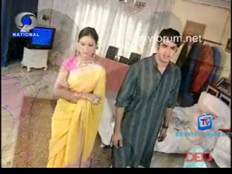 Stree Teri Kahaani - 14th March 2012 Video Watch Online Part2