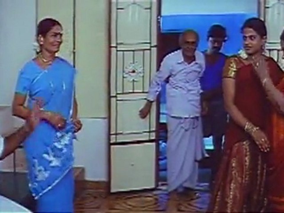 Naal Natchathiram - Manorama Welcoming Uma