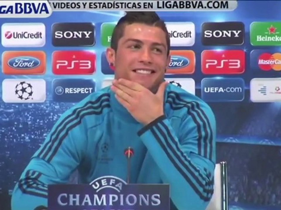 Cristiano Ronaldo : "Mourinho va continuer avec nous"