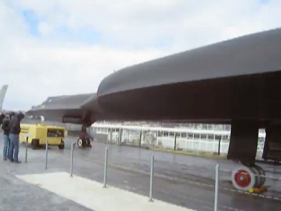 SR 71 Blackbird - USS Intrepid