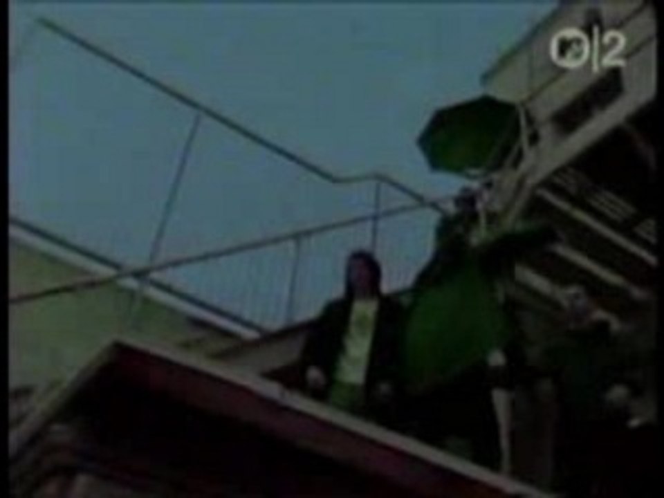 Beastie_Boys-Pass_The_Mic((MCROB))
