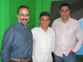 PLP en Siga TV con el Lic. David Alejandro Delgado Arroyo Vocal Ejecutivo del IFE en Guerrero, 9-03-2012.