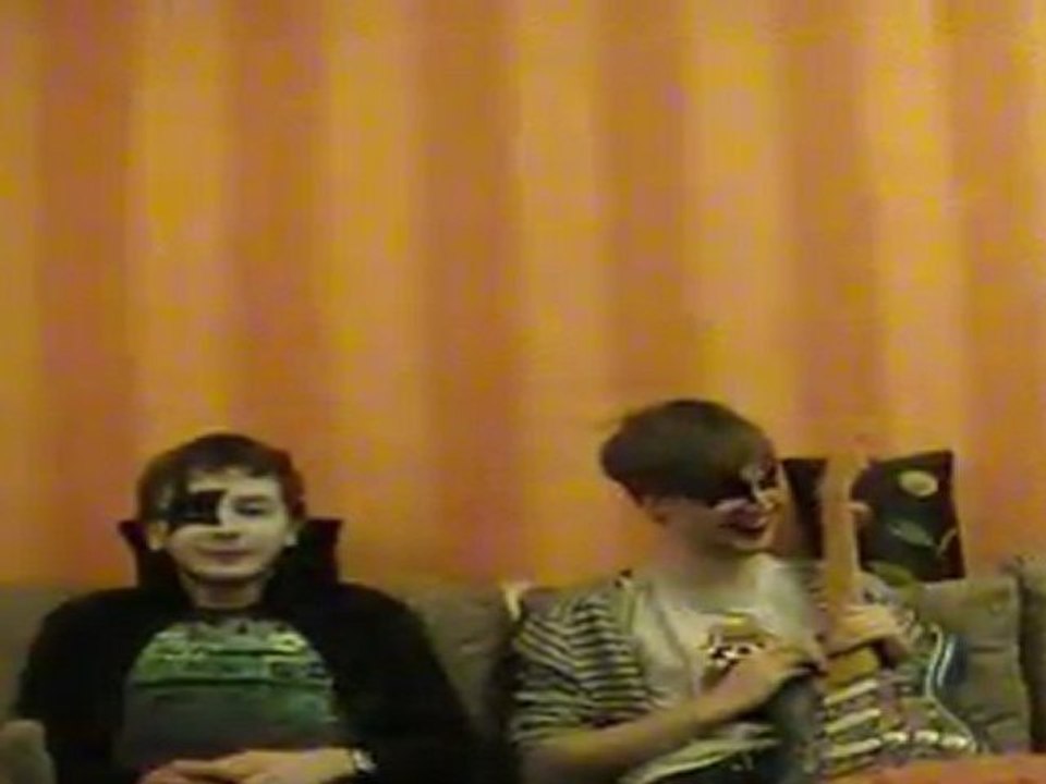 Knüller & hoola - kiss (part 1)