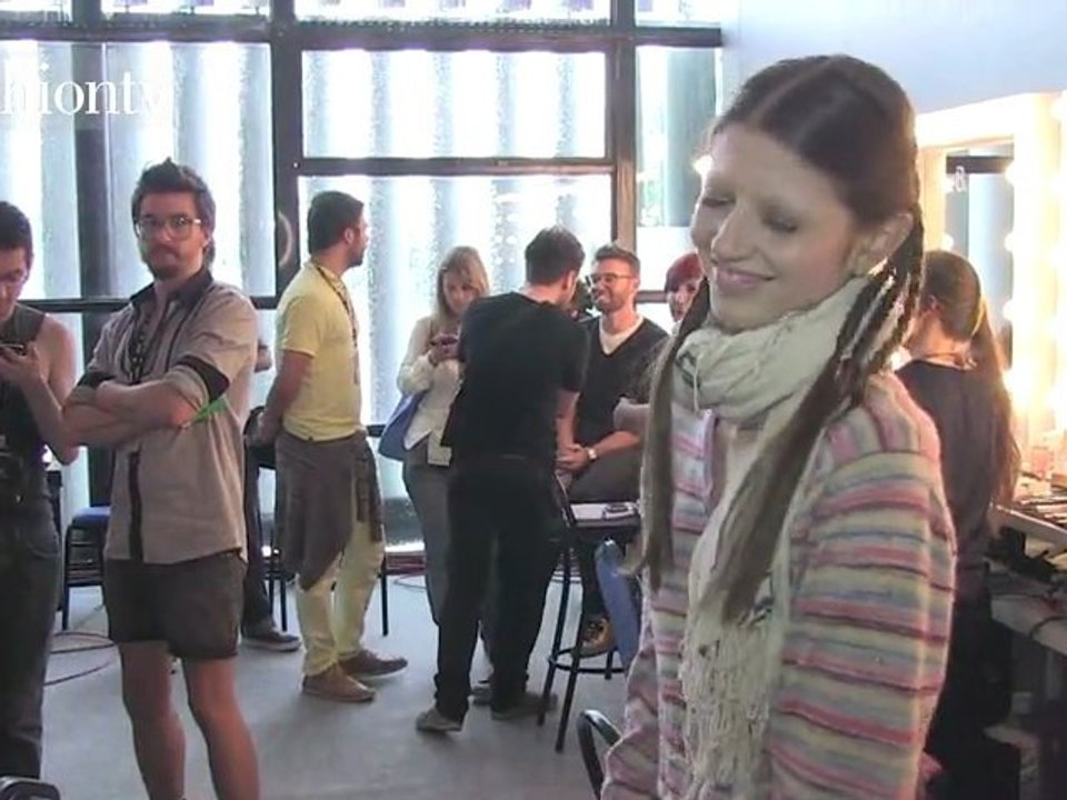 Alexandre Herchcovitch Backstage Fall 2012 SPFW | FashionTV