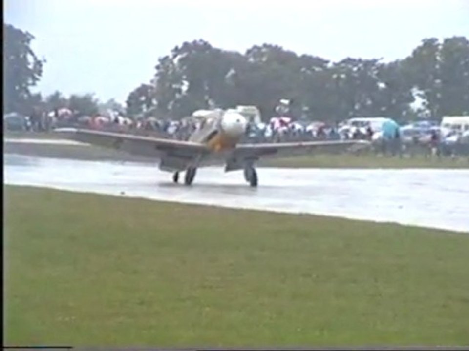 109 roulage Duxford 1995