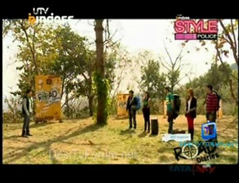 Bindass Road Diaries - 11th March 2012 Video Watch Online pt2