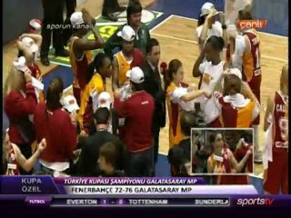 GS-FB maçının son anları ve maç sonu.