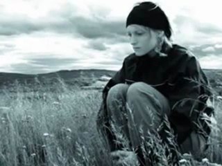 Erdem Ergün  Sebebini Bilmeden