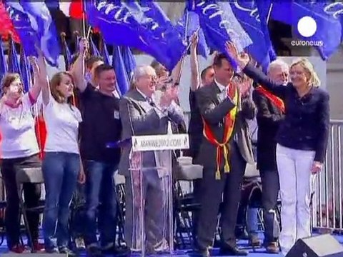 Sarkozy talks protecting European businesses and borders