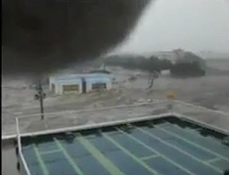 AMINTIRI DUREROASE La un an de la dezastrul din JAPONIA !!!
