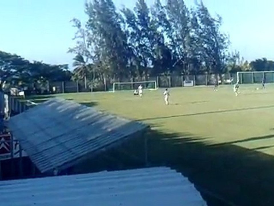 But de Britton contre la Jeanne d'Arc