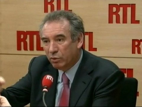 François Bayrou, candidat du MoDem à la Présidentielle : Sarkozy et Hollande choisissent des sujets de diversion