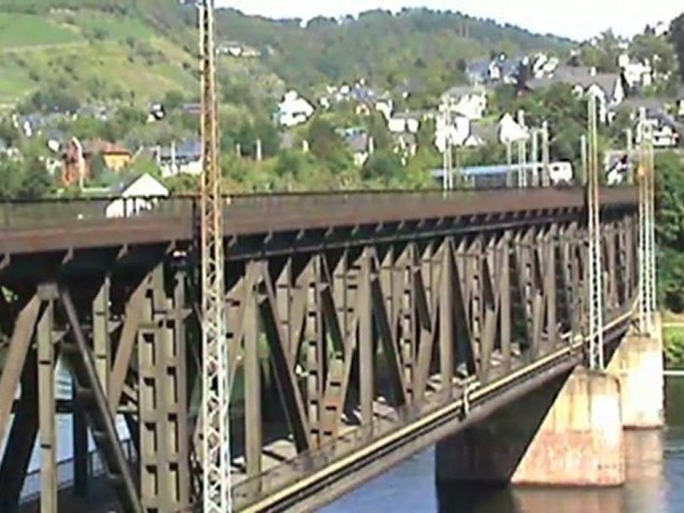 Doppelstockbrücke Bullay a.d. Mosel BR181, BR152, BR628, BR426, 2x BR425