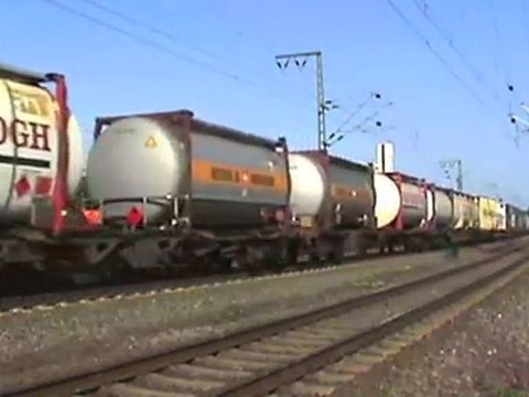 BR189, 2x Cobra E186, BR145, BR151 Damm vor Südbrücke Köln