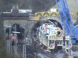 Ediger-Eller Kaiser-Wilhelm-Tunnel BR140, BR294, 2x BR143, BR425