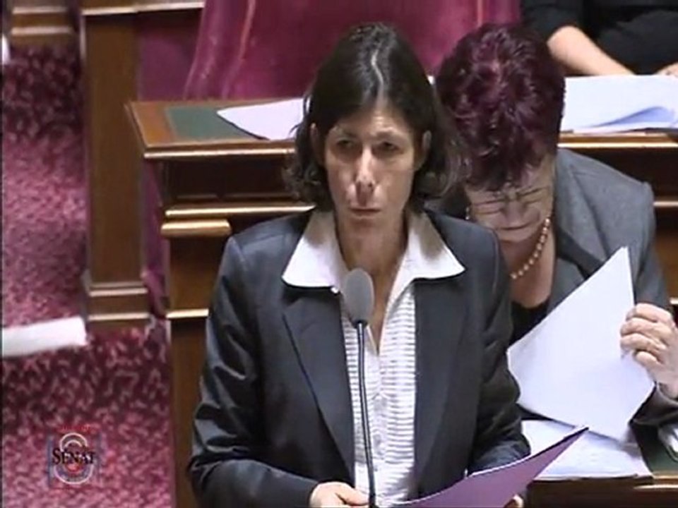 Amendement sur les collaborateurs de groupe dans les collectivités - 25 janvier 2012 - Loi sur la précarité dans la fonction publique