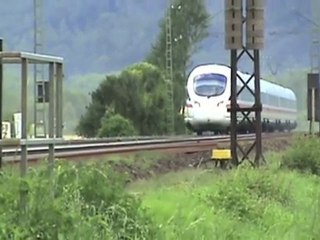 Video herunterladen: Namedy am Rhein, BR185, BR145. 2x BR151, 2x BR101, ICE 