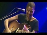 Ayo  -  Get Out Of My Way  - In Live - Concert  -