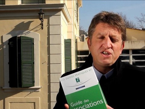 Eric DUBEC, expert-comptable associé du Groupe F.G.C., présente le guide des associations